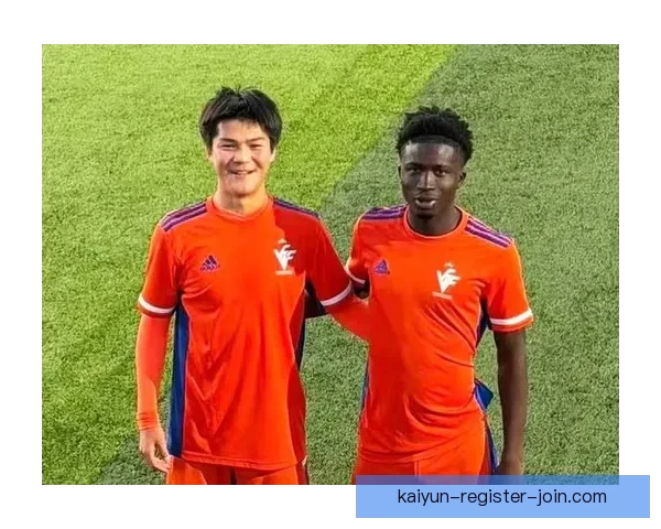 张亦弛多次神勇扑救国少小组三战全负仅差一球惜败科特迪瓦